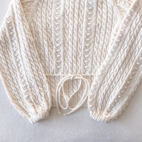 Cream Cable knit Balloon sleeve Sweater - Picture 5 of 10